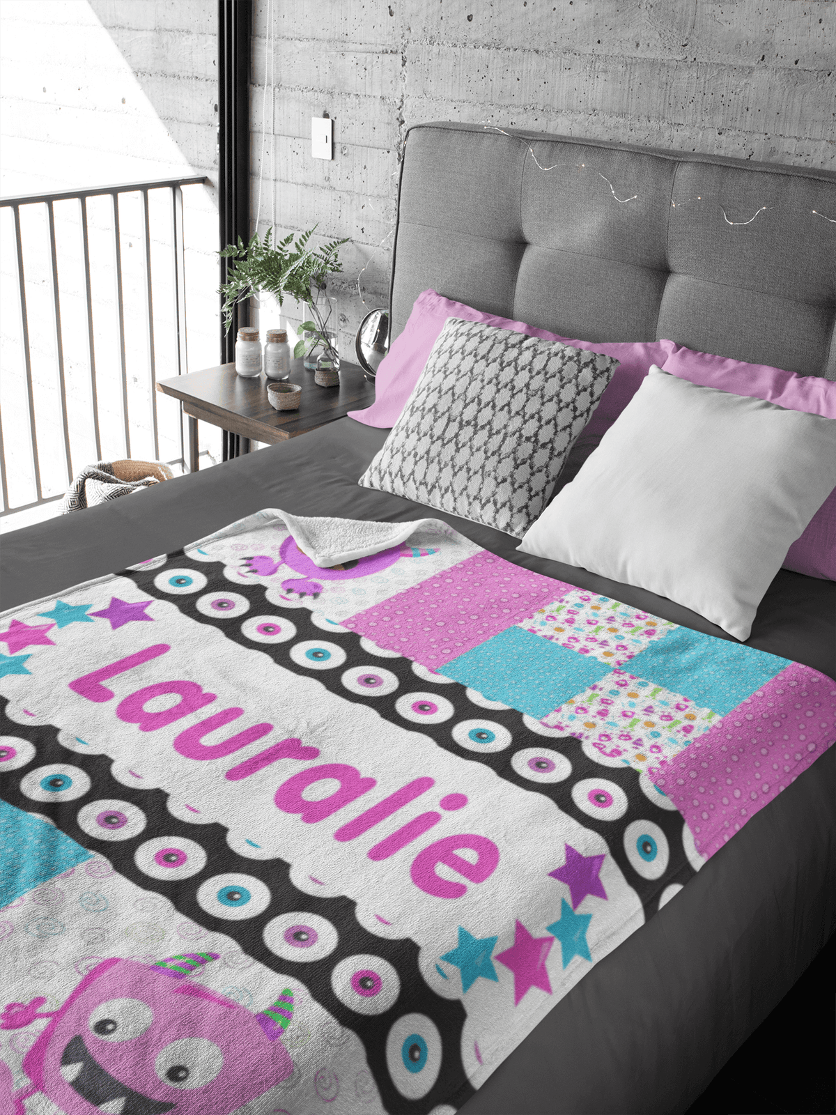 Couverture imprimée - Monstre fille Patchwork - manoushkacreation